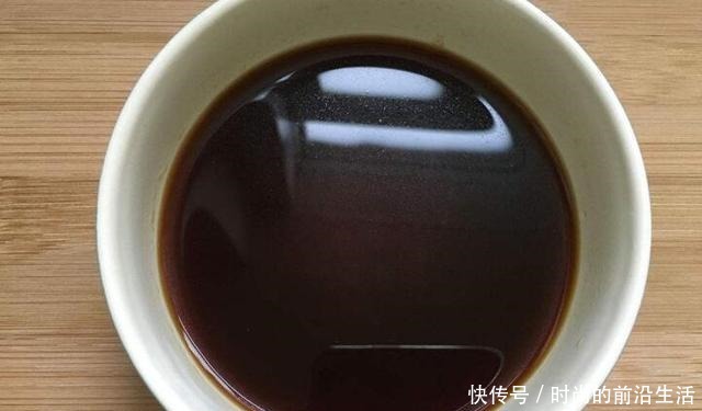 我家年夜饭必备的一道菜“花开富贵”,寓意富贵吉祥,好吃好看