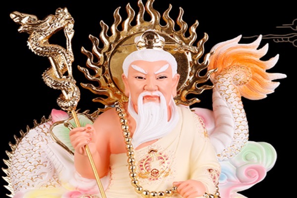 孙大圣&降红孩儿敢降雨,救朱紫国王也敢,凤仙郡东海龙王为何望而止步?