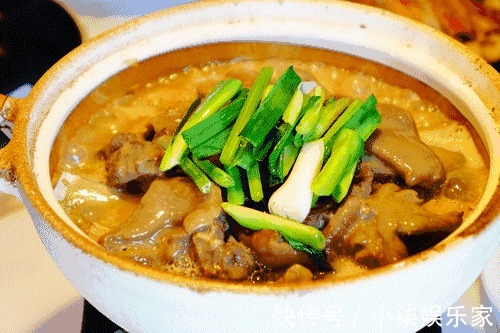 香菇|腐竹怎样烧的又软又入味跟大厨学，香味浓郁又下饭，我家经常做