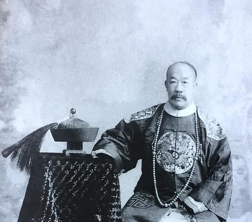 爱新觉罗|老照片爱新觉罗家族的王爷、格格们！