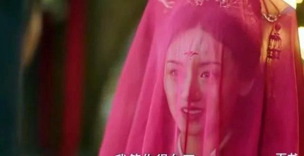 琉璃美人煞褚璇玑逃婚后恢复战神记忆,气质大变,和禹司凤成亲