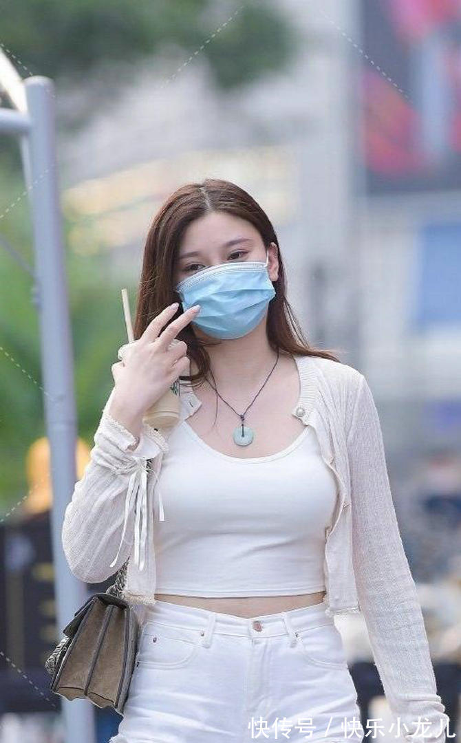 小清新 学院风小清新搭配，穿出的感觉就是青春少女的气息