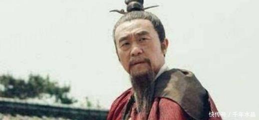 武侯祠|诸葛亮死了一千多年，刘伯温拆了他的牌匾，看到背后的字连磕响头！