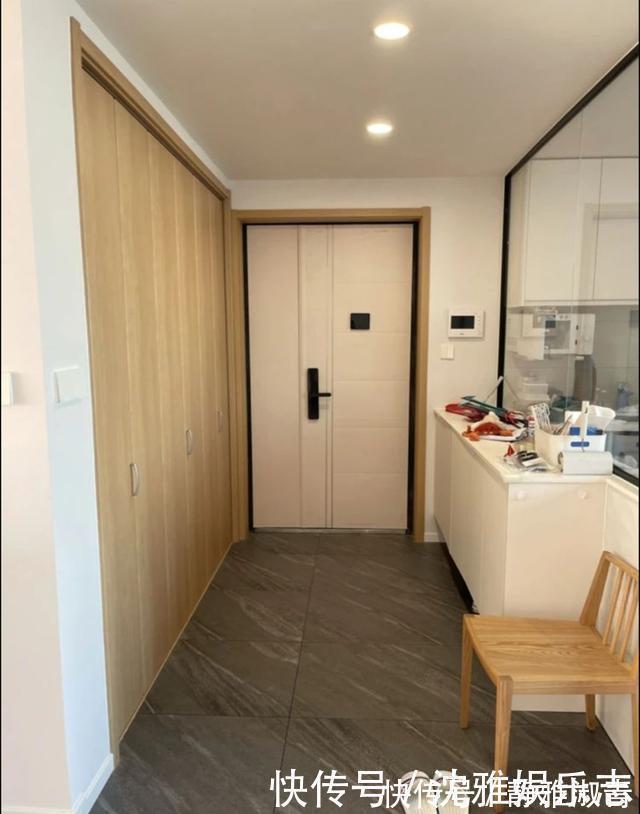 衣帽间|我坚持装的4个储物间,如今满足全屋收纳,朋友进门就被迷住了