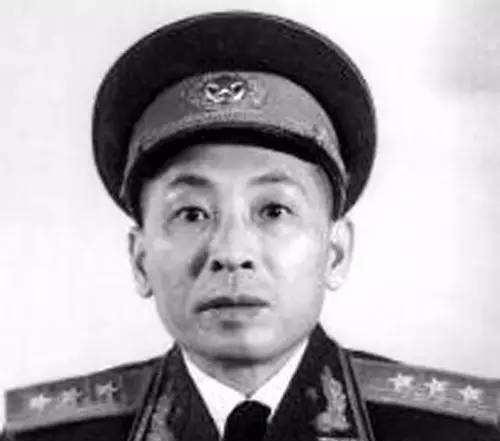 部队|此人只是区长,三野首长却要提拔他为军级将领,他直接拒绝了!