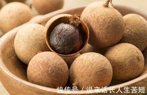 养生之道|“桂圆”换种吃法,头发逐渐有所改善白发没了,染发钱都省了