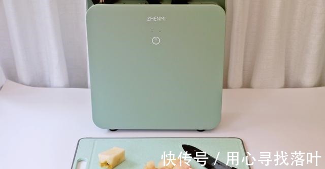 水蜜桃|甜甜的蜜桃搭配冰咖啡，美味可口，颜值高制作还简单！