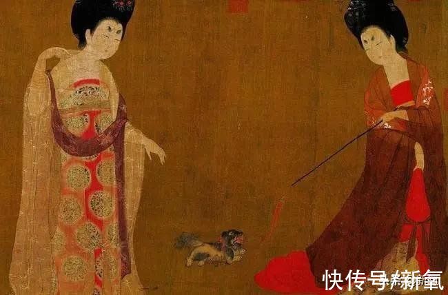 中式|又一个翻车的？国风美人变女“鬼”...