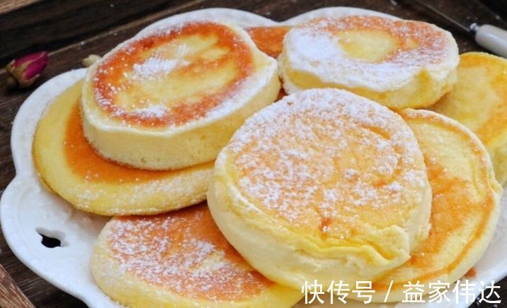 不用烤箱的小蛋糕,平底锅就能搞定,口感非常细腻,好吃不上火