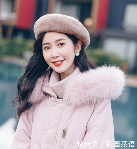 棉服|羽绒服就应该是这样的,过年同学聚会穿,不吹,让你美的倾国倾城