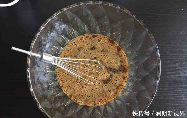  面粉|家里有面粉和大枣，就能做枣糕，比蛋糕简单香甜，新手一做就成功