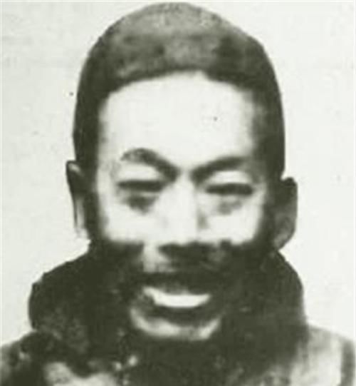 孙亭立|死刑犯在狱中自创拳法,一拳击飞了5名壮汉,特赦出狱后独步武林