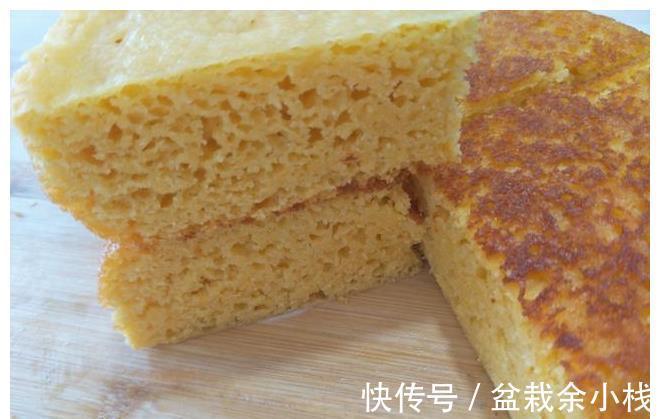 干面粉|玉米面别再蒸窝头了，教你做成玉米发糕，又香又好吃