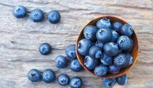 蓝莓好吃营养多教你挑选蓝莓的4个小窍门,保证新鲜味道美