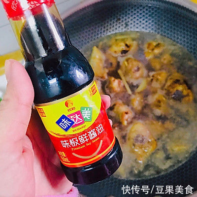 好吃|教你做土豆焖鸡，好吃不腻，每次做的都不够吃