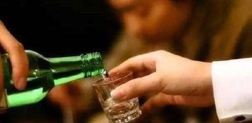 桑葚干|中国最强的解酒药，不是葡萄，每家每户都吃，偷嚼2粒3-5分钟醒酒！