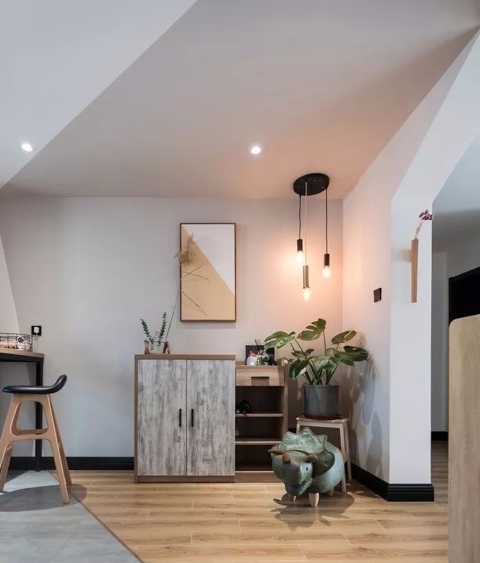 小灵儿|玄关鞋柜+衣柜的3种组合设计,家里不装真的好可惜