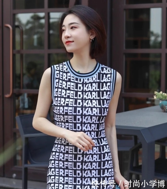 满身|满身字母提花连衣包臀裙,精致又大气!