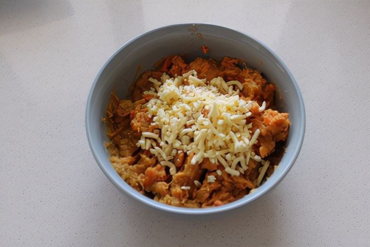 解锁红薯新吃法，配上芝麻，别具风味