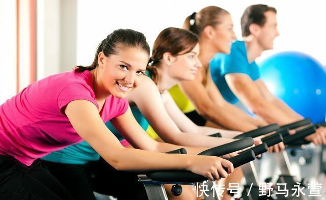 小腹|内脏脂肪导致小腹肥胖！2个方法，让小腹变平坦！