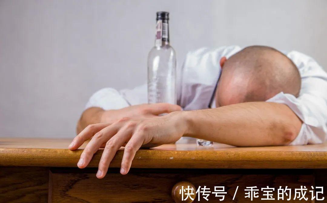 腹痛|胰腺癌被称为“癌王”？有6大类高危人群，有哪些典型的征兆？