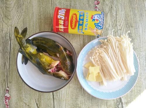 天然的“补脑汤”找到了，简单煮一煮，营养极高，孩子补钙又补脑