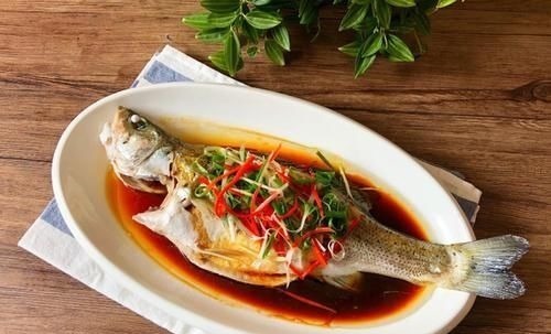 鱼肉|吃鱼不利于身体健康?建议:4种鱼肉尽量少吃,或会适得其反