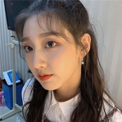 眼部|单眼皮女生眼妆可以有多好看?看看这些韩国美女的妆容就知道了
