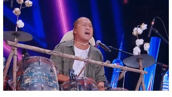 谢霆锋拍手称赞，邓紫棋感动落泪，这档汇集民间高手的综艺太顶了