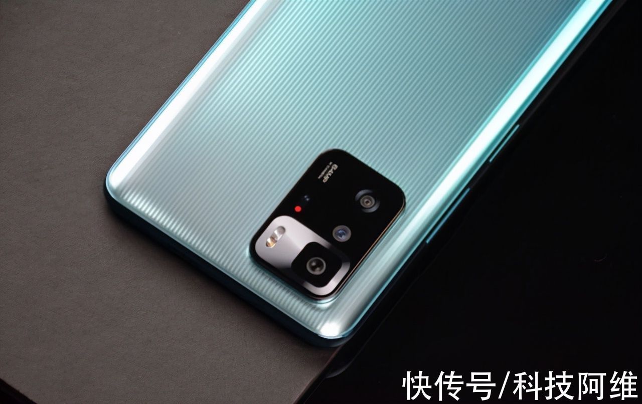 小米手机|67W快充+5000mAh，现已跌至1569元，6nm旗舰芯手机售价更亲民了