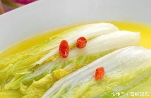 中国国宴一道菜,遭老外嘲笑太廉价,网友你们怕是吃不起