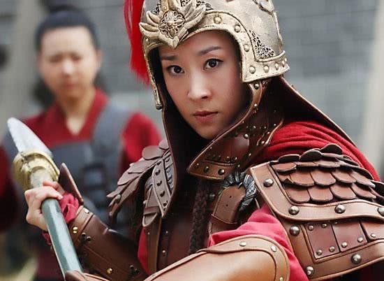 四大|古代最牛女将,53岁挂帅出征,死后山崖滴泪,位列四大巾帼英雄