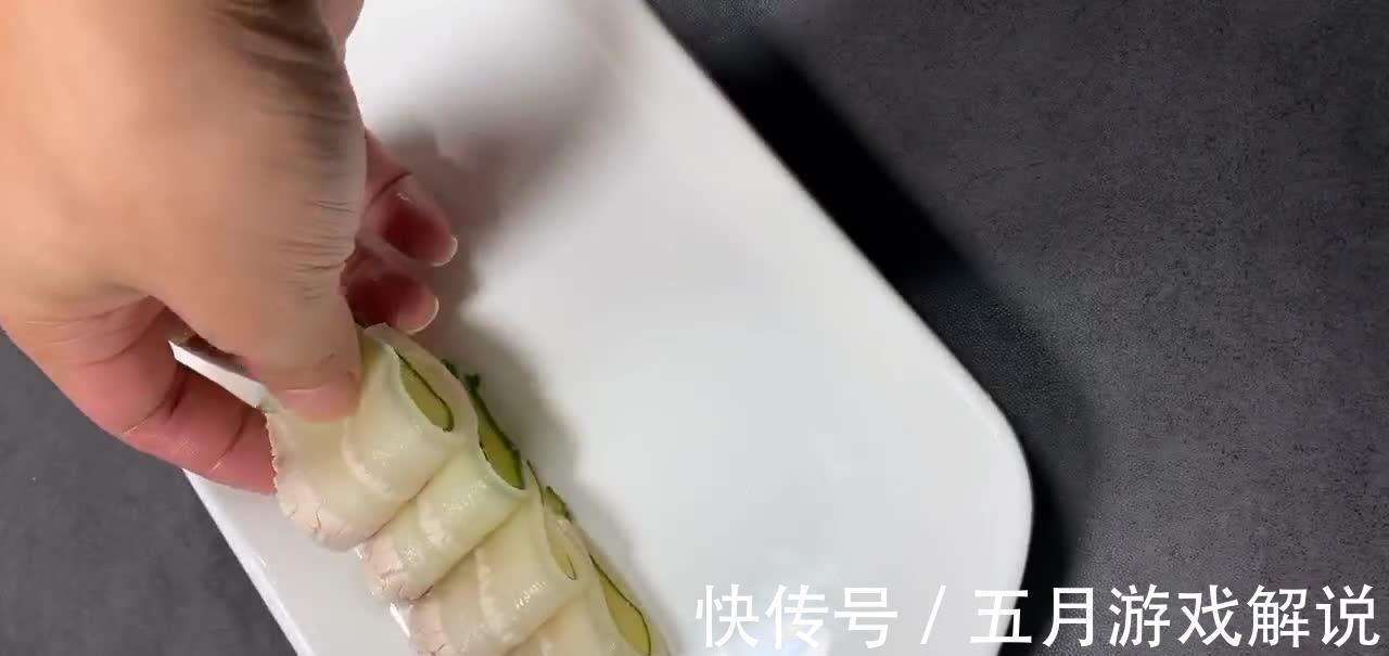 年夜菜：蒜泥白肉，蒜香扑鼻香辣入味，软嫩适口不油腻，极其下饭