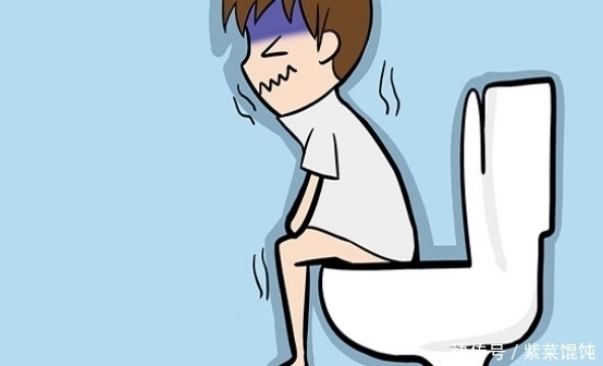 身体|排尿很黄，异味很大？多半是身体发出“求救信号”，别以为是上火