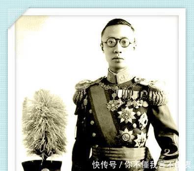 出狱|溥仪出狱后去理发，问了理发师两个问题，场面很尴尬！
