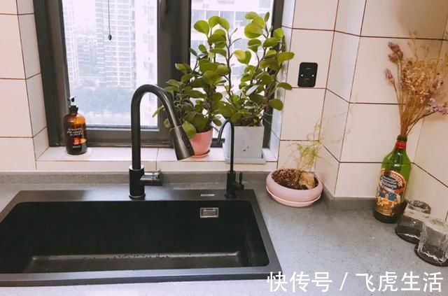 石英石|厨房水槽做双槽被吐槽惨了!单槽还是双槽?到底应该怎么选