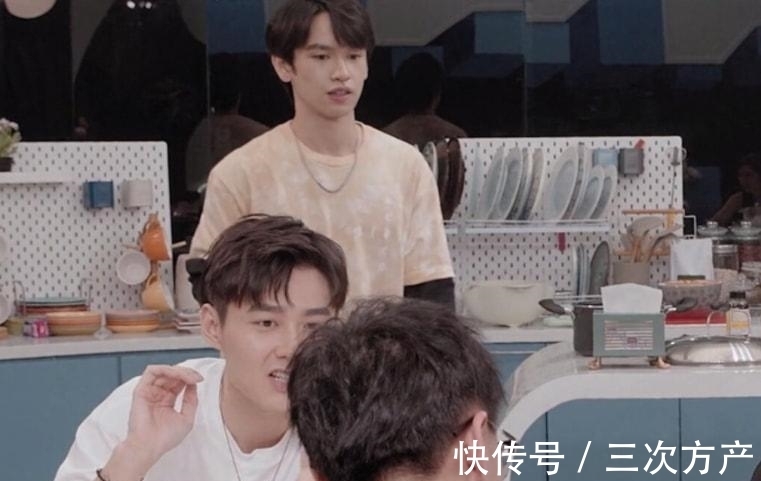 心動4|《心動4》麥穗聊節(jié)目內(nèi)幕，稱上廁所都要戴麥，幫小孔馬董洗白