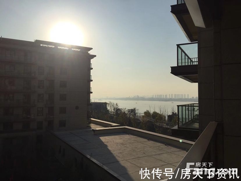 照片|南京鼓楼热门楼盘项目现场传来一批新照片，请查收