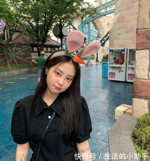 羊毛卷 女生显老的2个发型,千万别再留了!