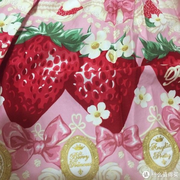 草莓 “15草莓”是什么？为什么突然登上热搜？小编真实开箱测评lolita品牌AP老萌款！