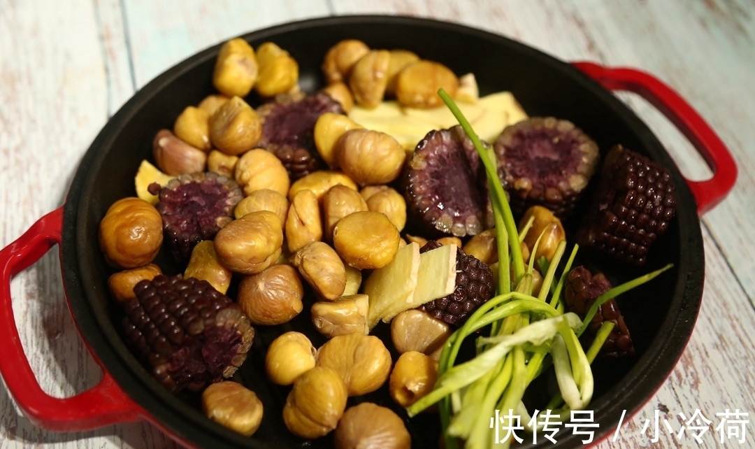 红烧酱油|跟30年老大厨学来的秘制鸡做法：外焦里嫩，筷子一扒就脱骨！