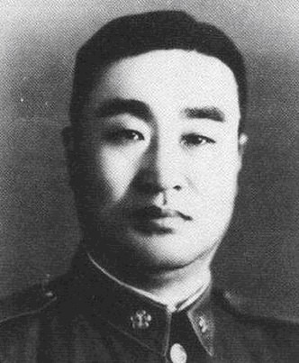 军事史|上级命他死守7天,他错听成“守47天”,结果打出军事史上的奇迹
