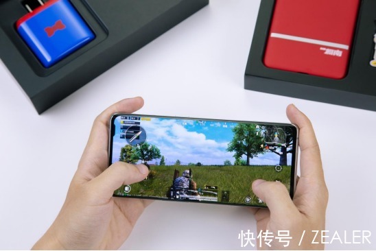 p绿厂联名新高度?Reno6 Pro+柯南限定版开箱:深度还原动漫细节!