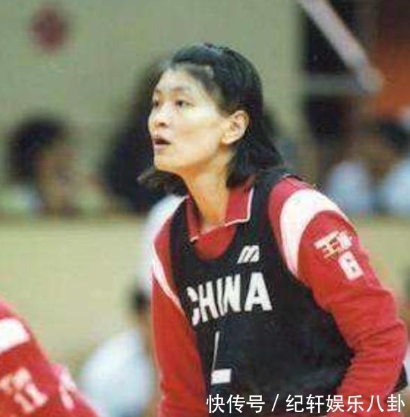 排球|女排天才毁约赴美深造,郎平镜头前哽咽声明,宣布她被永久除名