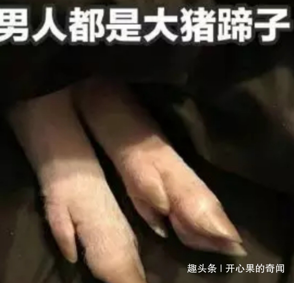 高跟鞋 看看这些脑袋大开的设计，奇葩高跟鞋，让你眼前一亮