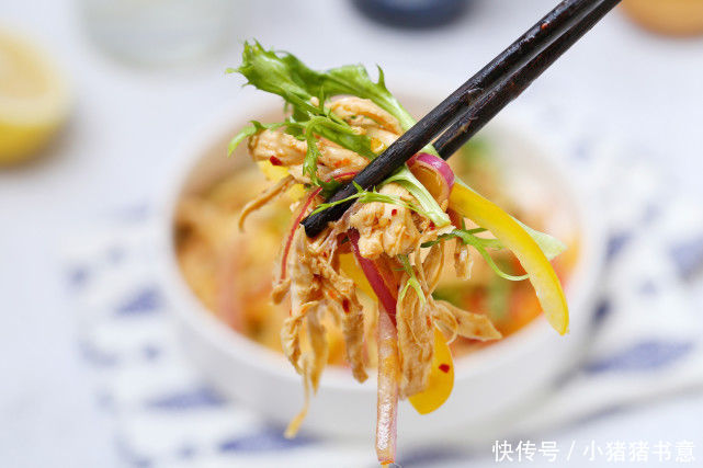 苦菊|鸡胸肉拌着吃,爽口开胃清香无比,高蛋白低脂肪减肥期也毫无负担