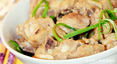 春天常吃這道菜，氣血也好了，鈣鐵鋅硒也補齊了，快點為家人做吧