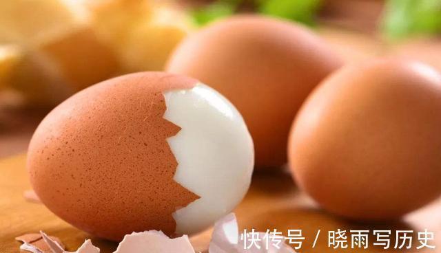 毛蛋|鸡蛋、鸭蛋、鹅蛋、鹌鹑蛋，哪种更健康？医生：这3种蛋建议少吃