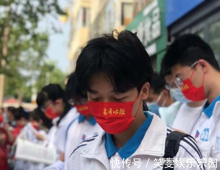 反转|父亲得知儿子高考估分710，霸气宣布“清华见”，结局反转被打脸