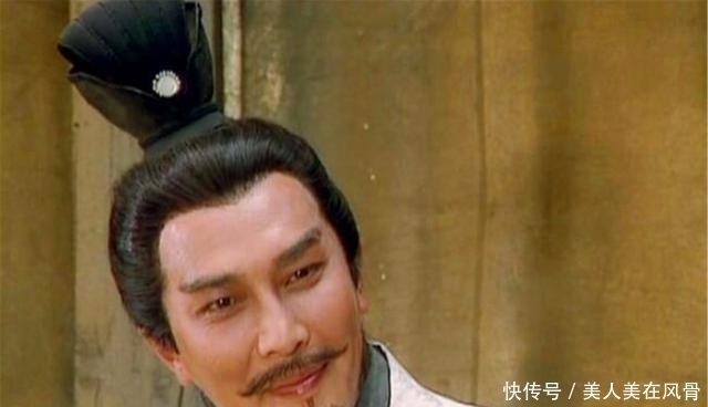 疑点|空城计最大疑点，不是诸葛亮而是身旁两童子难怪司马懿看后撤兵